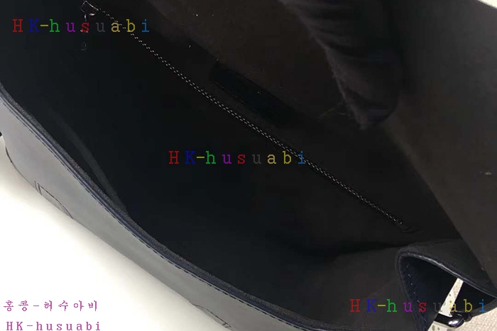 �ڹ̷��ޡ� ���̺��� ������ ũ�ν��� M53404-2