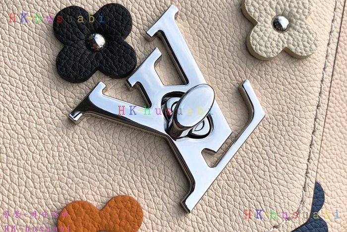 �ڹ̷��ޡ� ���̺��� ���̶��� BB M53080