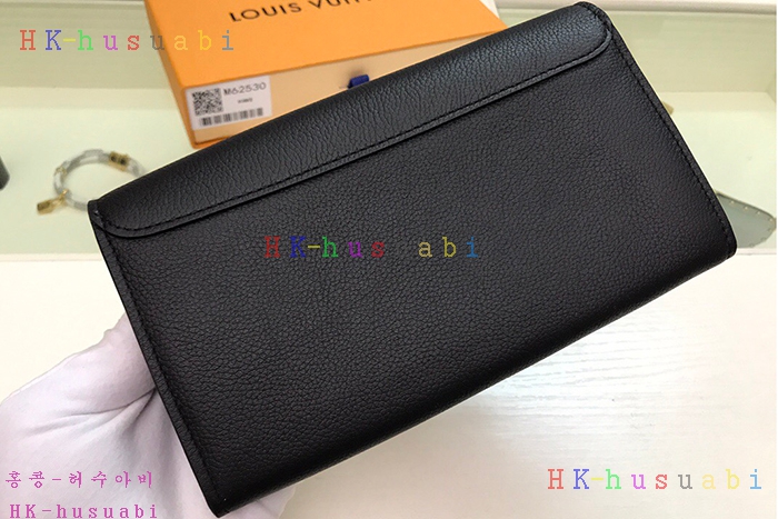 �ڹ̷��ޡ� ���̺��� ���̶��� ������ M62530