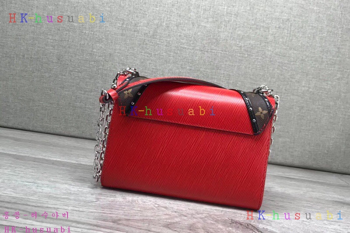 �ڹ̷��ޡ� ���̺��� Ʈ����Ʈ�� M50282V-2