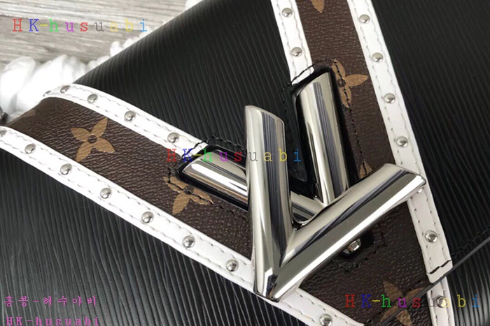 �ڹ̷��ޡ� ���̺��� Ʈ����Ʈ�� M50282V-3