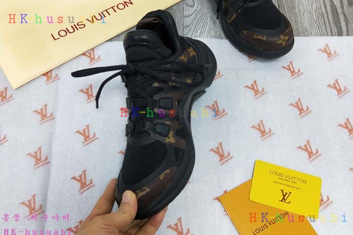 �ڹ̷��ޡڷ��̺��� �������� �Ź� LV954118-2