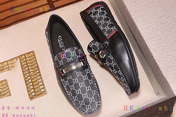 NEW 2018SS ���� ������ ����Ŀ�� GU644511