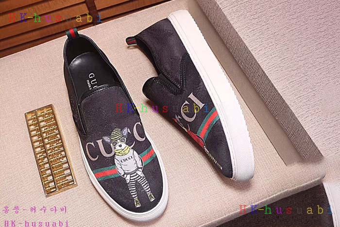 NEW 2018SS ���� ������ ����Ŀ�� GU644517