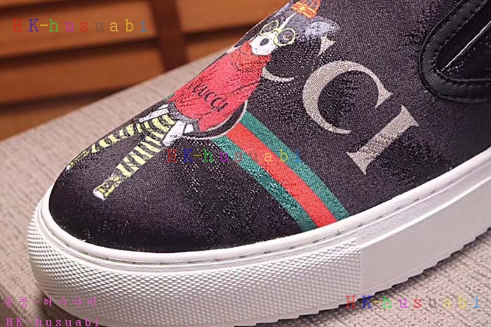 NEW 2018SS ���� ������ ����Ŀ�� GU644517