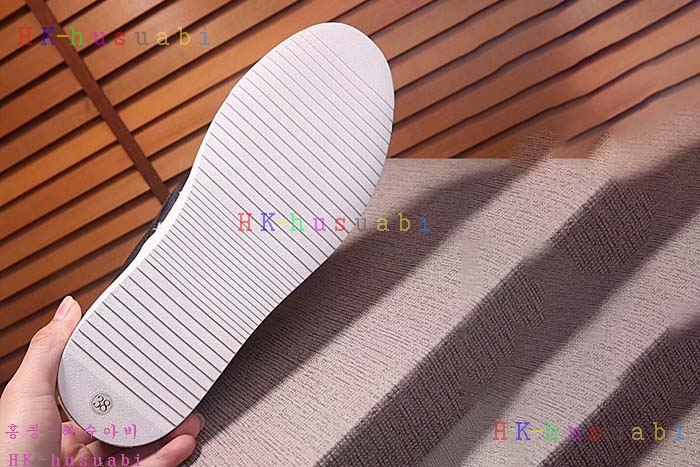 NEW 2018SS ���� ������ ����Ŀ�� GU644517