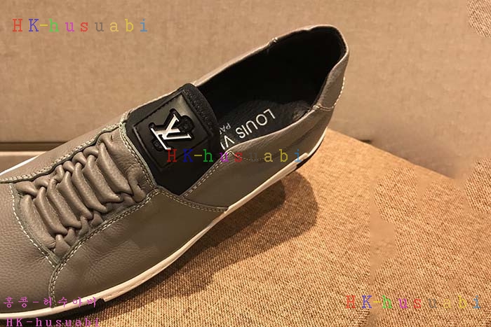 NEW 2018SS ���̺��� ������ ����Ŀ�� LV777412