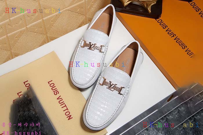 NEW 2018SS ���̺��� ������ ����Ŀ�� LV777414