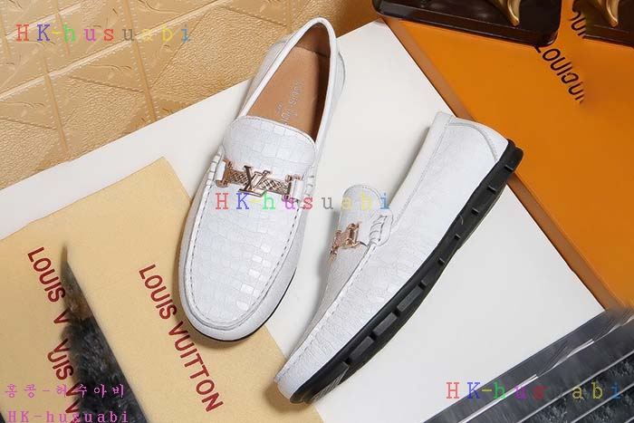 NEW 2018SS ���̺��� ������ ����Ŀ�� LV777414