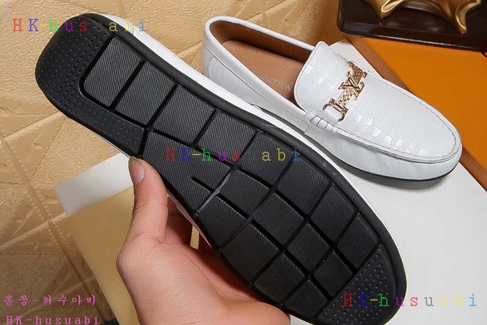 NEW 2018SS ���̺��� ������ ����Ŀ�� LV777414