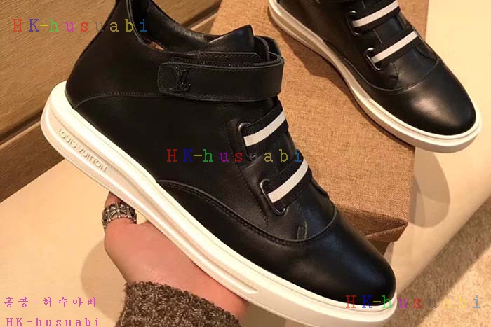 NEW 2018SS ���̺��� ������ ����Ŀ�� LV778414