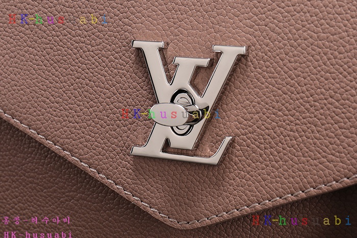 �ڹ̷��ޡ� ���̺��� ���̶��� ��Ʈ�� M54877