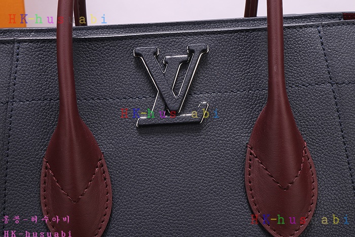 �ڹ̷��ޡ� ���̺��� ������ ��Ʈ�� M54842