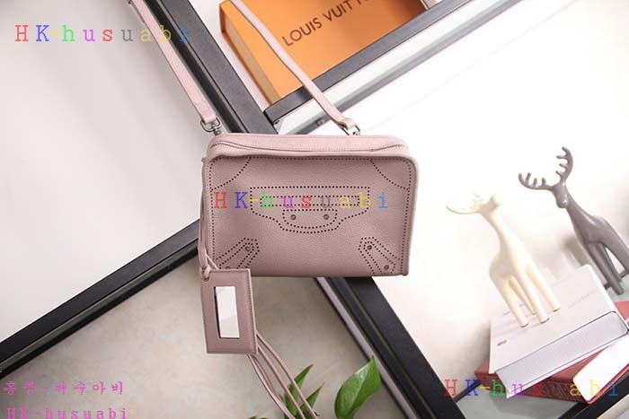 NEW 2018SS �߷��þư� �Ż� ũ�ν��� BL85442