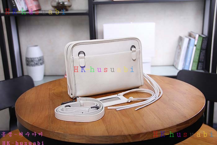 NEW 2018SS �߷��þư� �Ż� ũ�ν��� BL85443