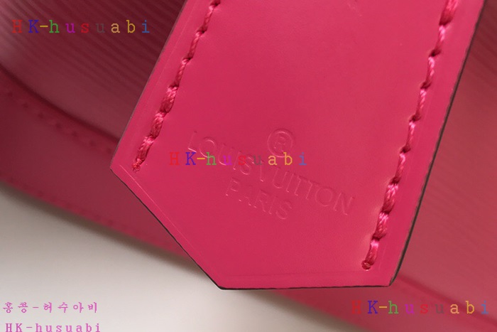 �ڹ̷��ޡ� 2018SS ���̺��� �˸� BB  M40301-3