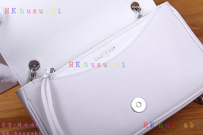 NEW 2018SS  �߷��þư� ���긮���� ü��ũ�ν��� BL 658220