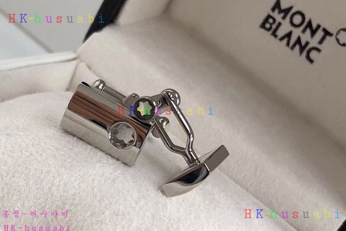 NEW 2018SS ������ Ŀ���� �Ż� M12001