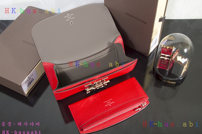 �ڹ̷��ޡ� ���̺��� īǶ�� ���� M58813