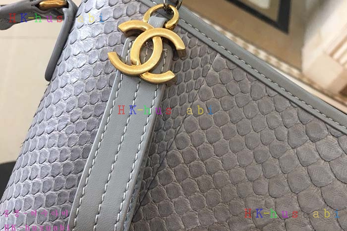 �ڹ̷��ޡ� 2018SS ���� ���긮�� ȣ���� CH A93824-5