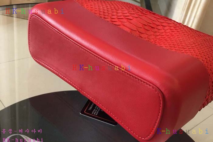 �ڹ̷��ޡ� 2018SS ���� ���긮�� ȣ���� CH A93824-6