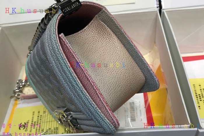 �ڹ̷��ޡ� 2018SS ���� ���̹� CH 67085-2