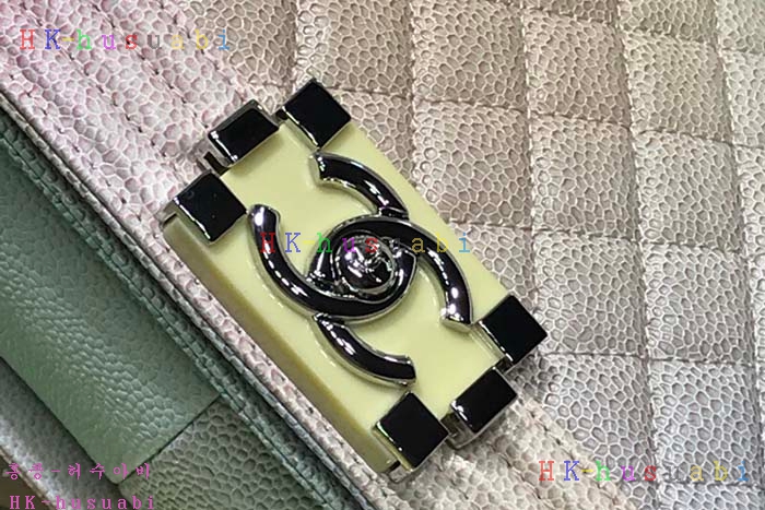 �ڹ̷��ޡ� 2018SS ���� ���̹� CH 67086