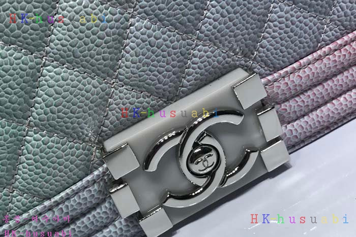 �ڹ̷��ޡ� 2018SS ���� ���̹� CH 67086-2