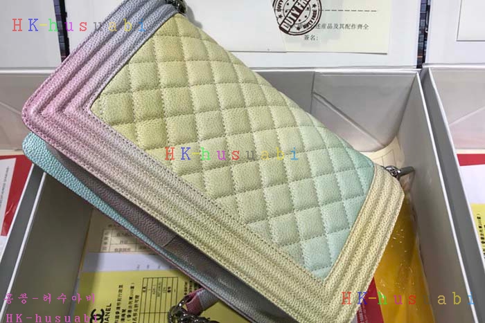 �ڹ̷��ޡ� 2018SS ���� ���̹� CH 67086-3