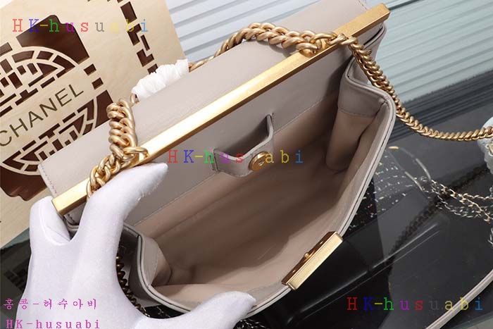 �ڹ̷��ޡ� 2018SS ���� �÷��� CH A57086-3