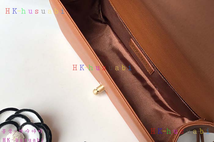 �ڹ̷��ޡ� 2018SS ���� ����� ���̹� CH A67086-2