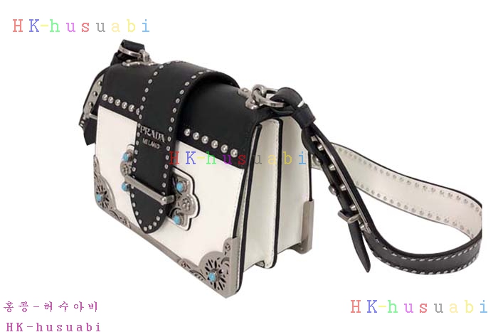 �ڹ̷��ޡ�2018SS  ����� ī�̿� ����� P 1BD045-3