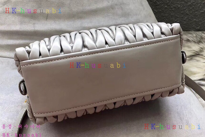 �ڹ̷��ޡ� 2018SS �̿�̿� ��Ʋ�� ����� MU 5BH092