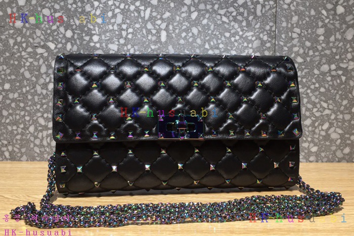 �ڹ̷��ޡ� �߷�Ƽ�� �����͵� ü�ι�  V 0137-8