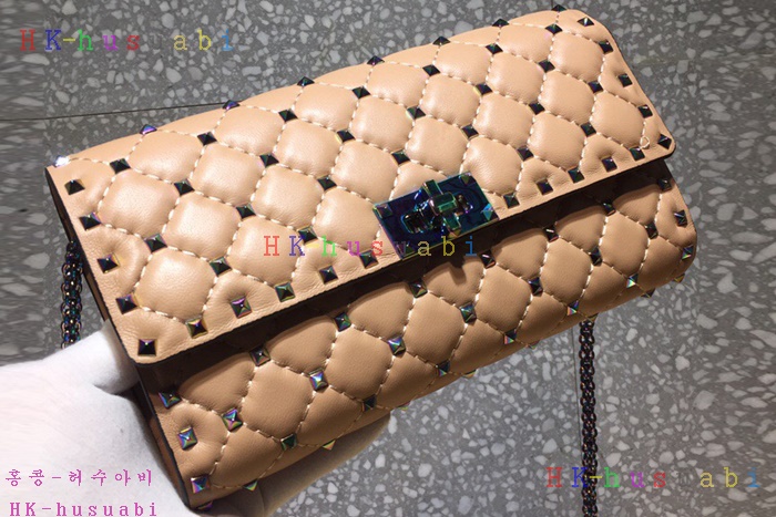 �ڹ̷��ޡ� �߷�Ƽ�� �����͵� ü�ι�  V 0137-10