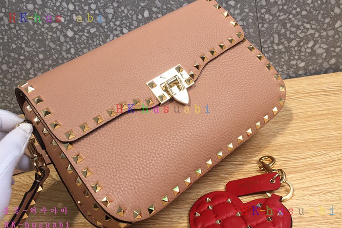 �ڹ̷��ޡ� �߷�Ƽ�� �����͵� ũ�ν��� V 0936B