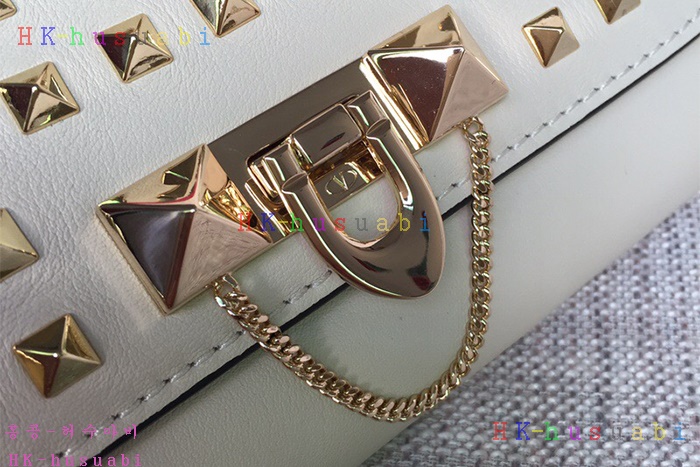 �ڹ̷��ޡ� �߷�Ƽ�� �����͵� ü�ι�  V 2045-2-4