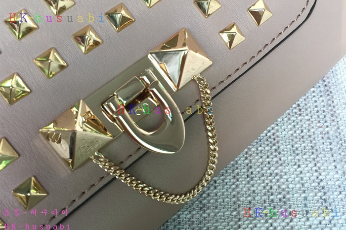 �ڹ̷��ޡ� �߷�Ƽ�� �����͵� ü�ι�  V 2045-2-1