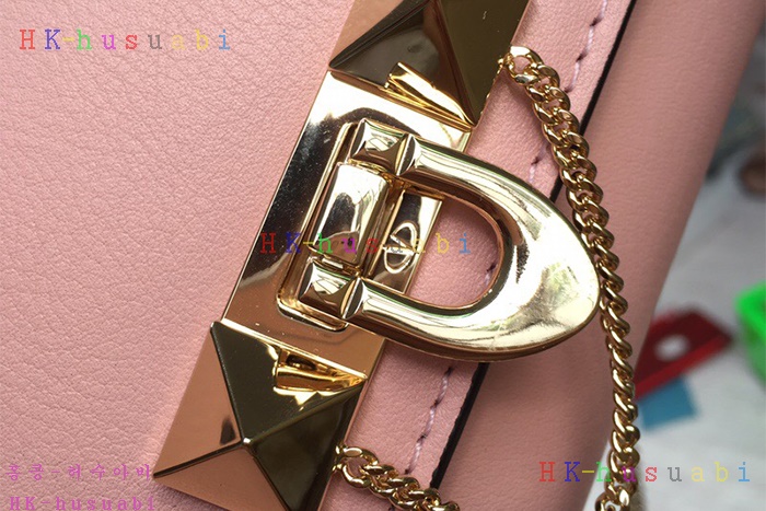 �ڹ̷��ޡ� �߷�Ƽ�� �����͵� ü�ι�  V 2045-2