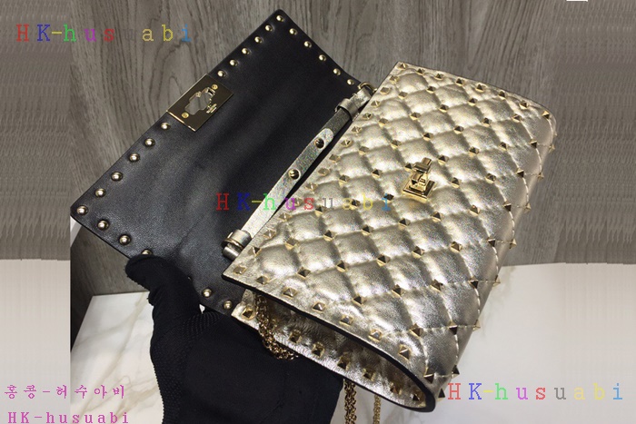 �ڹ̷��ޡ� �߷�Ƽ�� �����͵� ü�ι�  V 0137-4