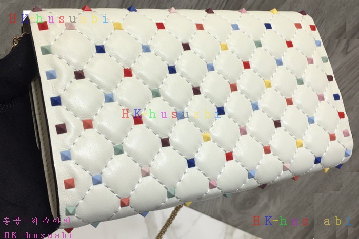 �ڹ̷��ޡ� �߷�Ƽ�� �����͵� ü�ι�  V 0137