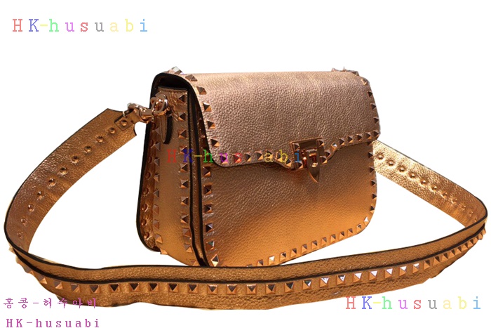 �ڹ̷��ޡ� �߷�Ƽ�� �����͵� ũ�ν��� V 0936B-6