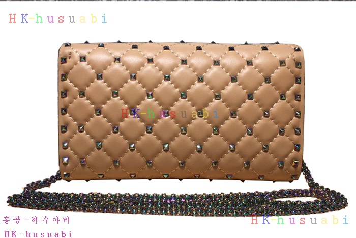 �ڹ̷��ޡ� �߷�Ƽ�� �����͵� ü�ι�  V 0137-10