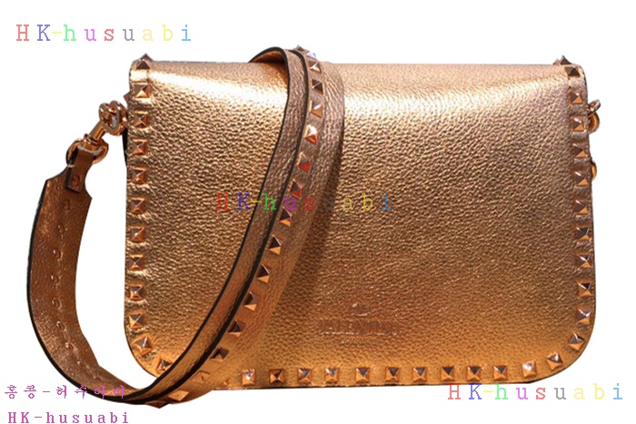 �ڹ̷��ޡ� �߷�Ƽ�� �����͵� ũ�ν��� V 0936B-6