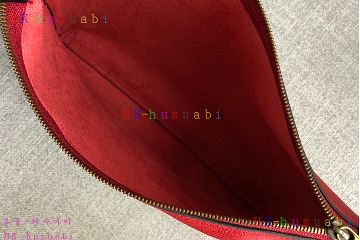 �ڹ̷��ޡ� 2018SS �ΰ� ���� Ŭ��ġ GU 500981-3