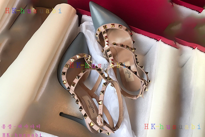 NEW 2018SS �߷�Ƽ�� ���͵��� V 695448