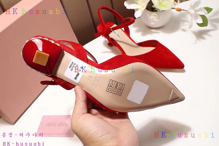 NEW 2018SS �̿�̿� ������ �Ź� MU 658812