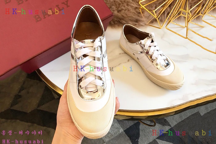 NEW 2018SS �߸� ������ �Ź� B 99650