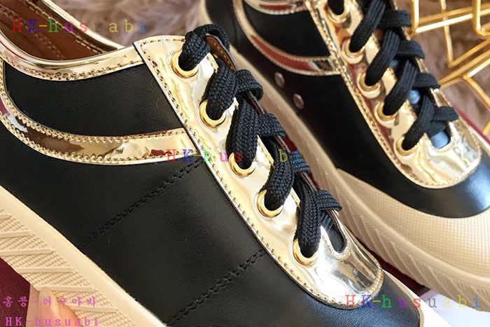 NEW 2018SS �߸� ������ �Ź� B 99651