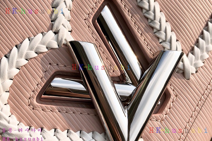 �ڹ̷��ޡ� ���̺��� Ʈ����Ʈ�� M50282-2